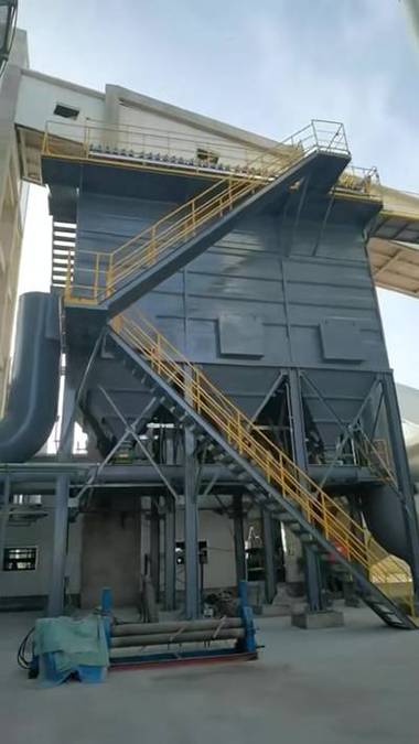 怎么选工业粉尘治理脉冲除尘器